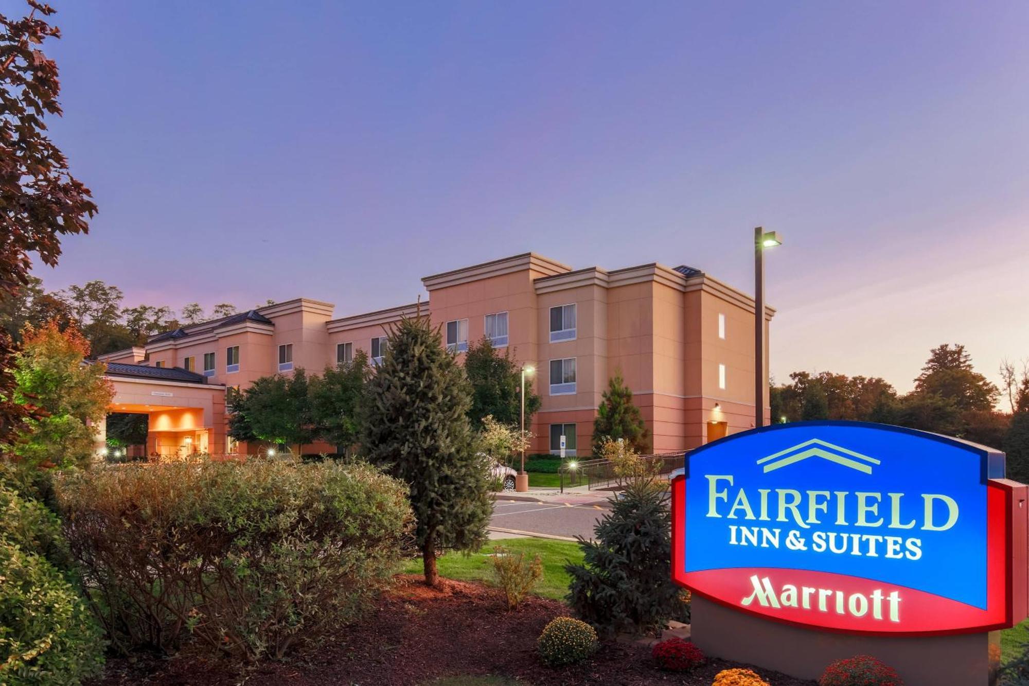 Fairfield Inn & Suites By Marriott Mahwah Exteriör bild